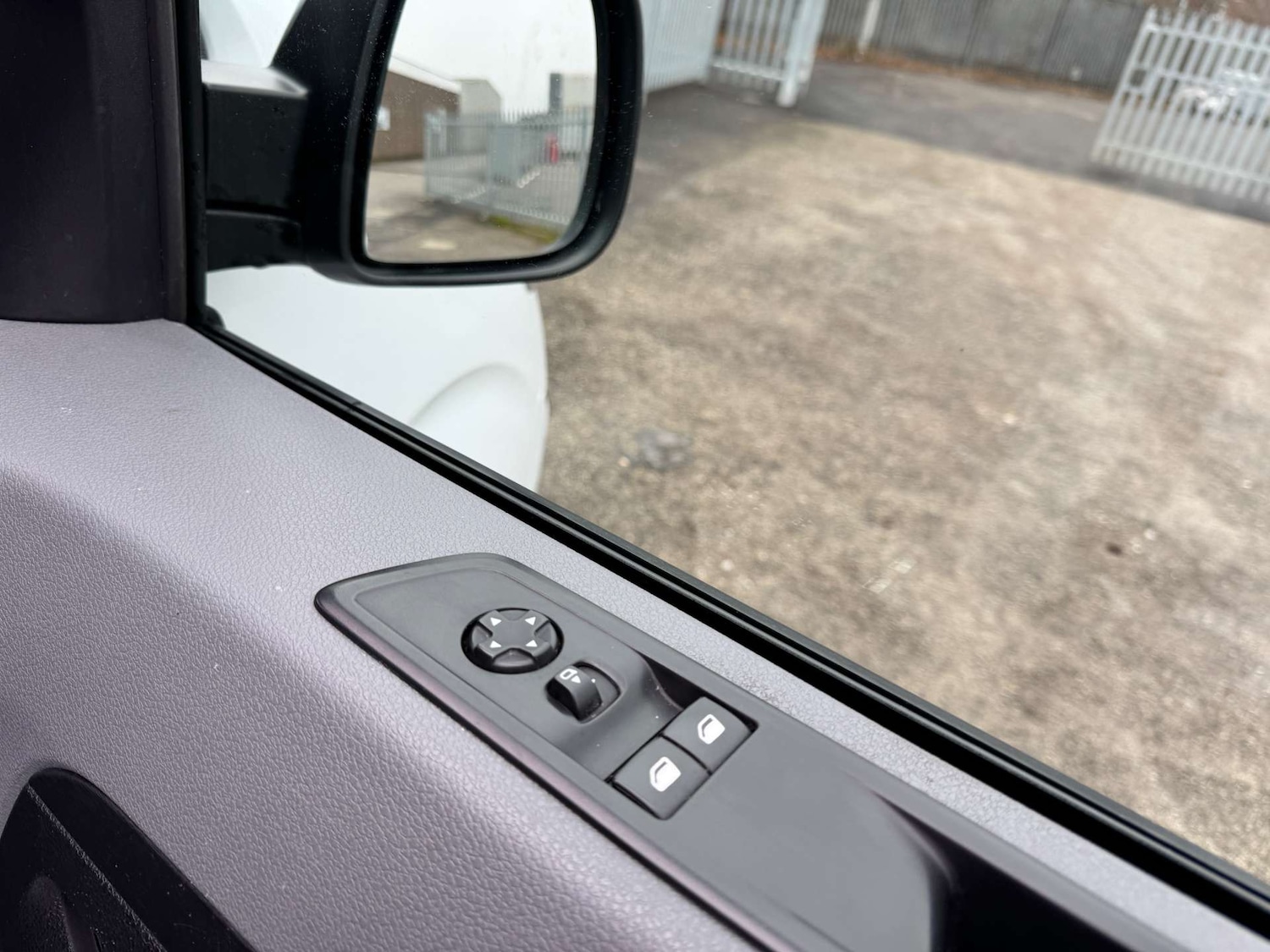 Used Vauxhall Vivaro 2022 for sale - 77409790: Photo 15