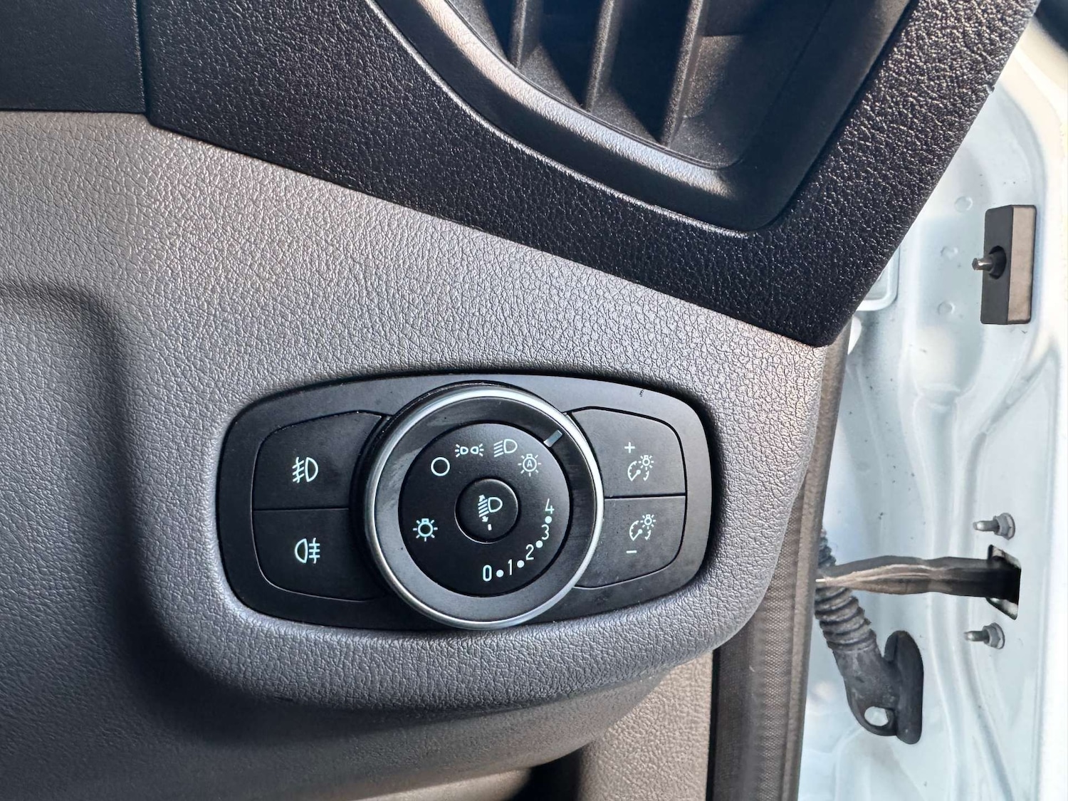 Used Ford Transit Connect 2023 for sale - 77201555: Photo 17