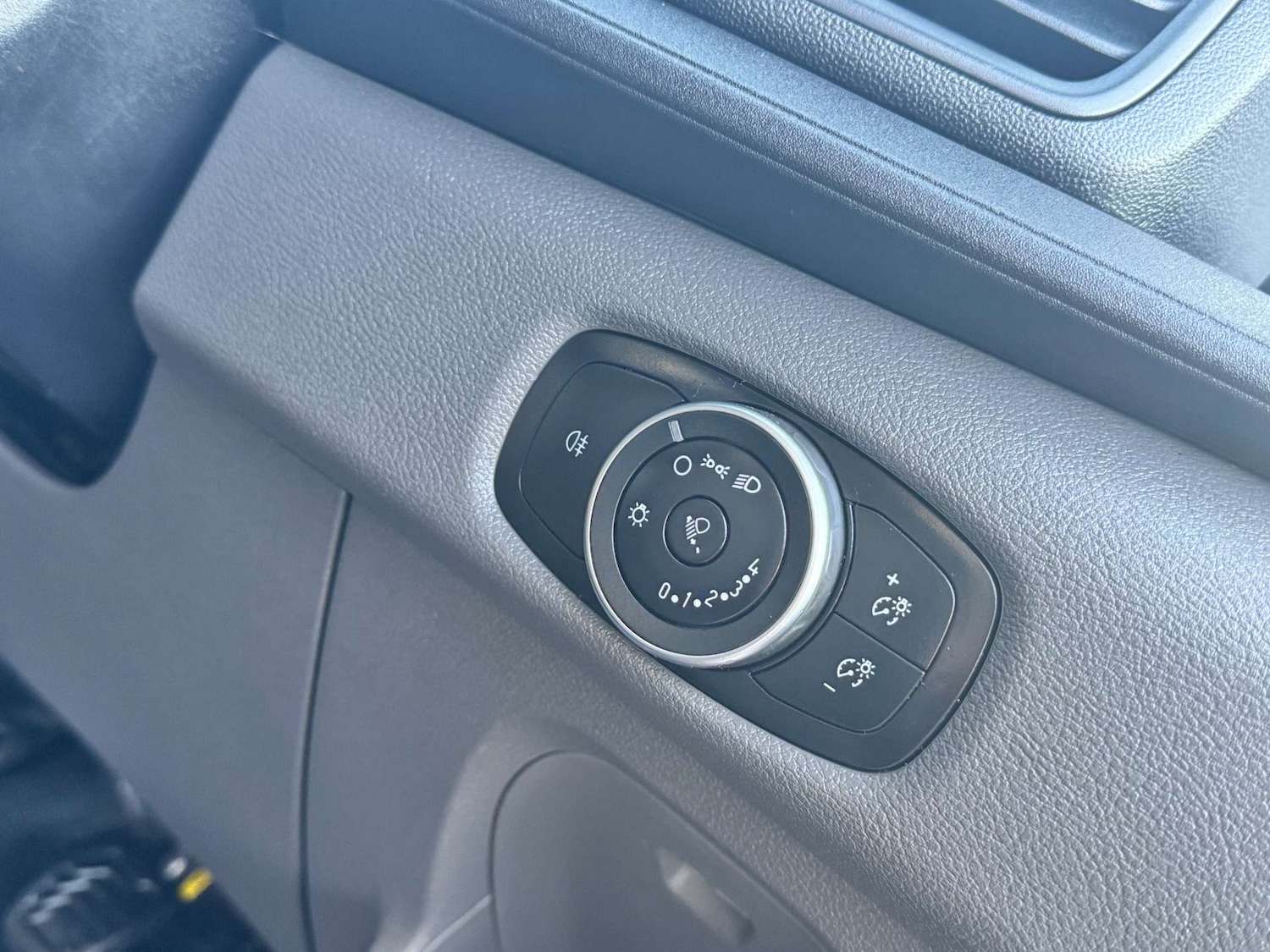 Used Ford Transit 2023 for sale - 77934081: Photo 15