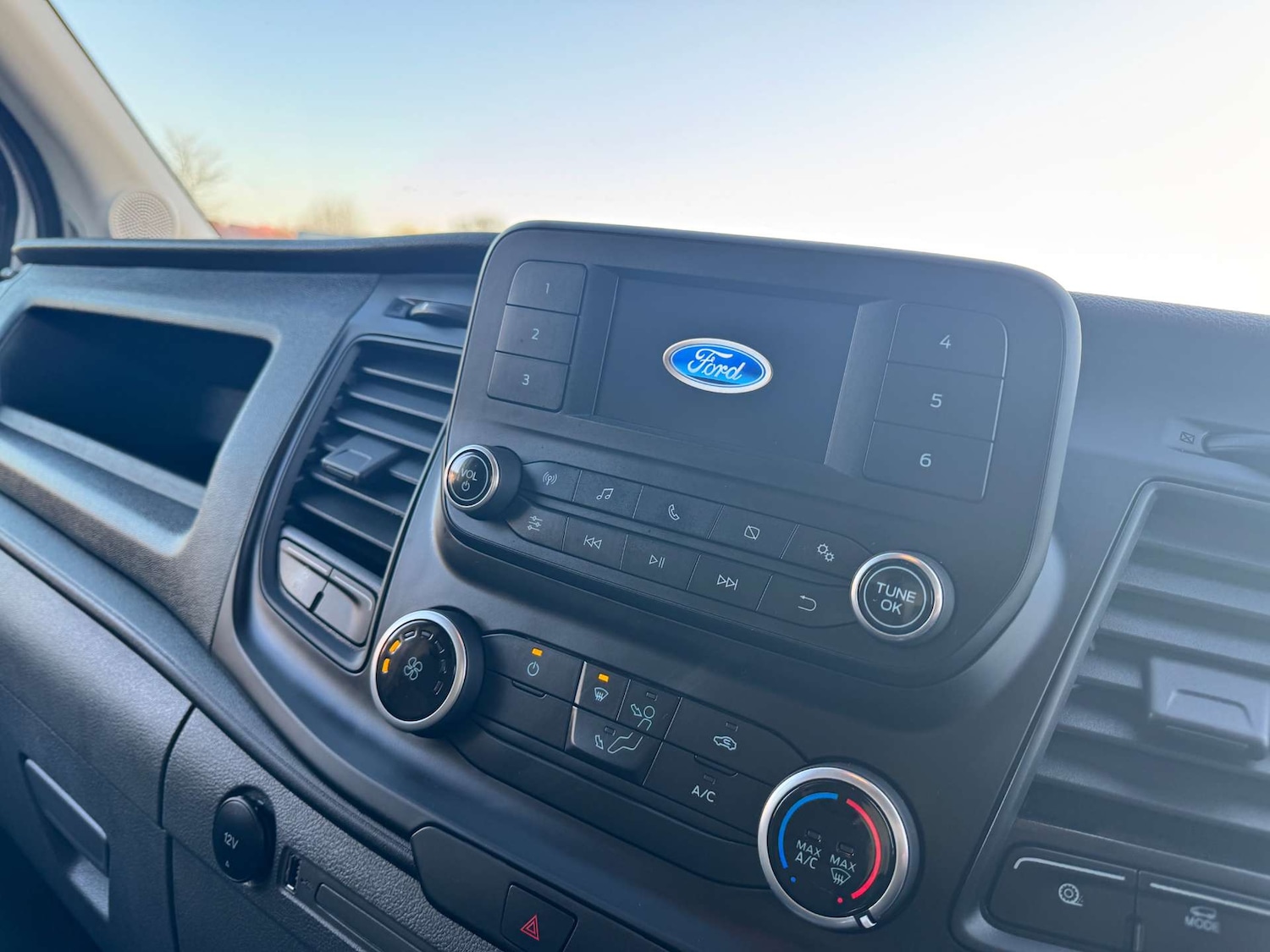 Used Ford Transit 2023 for sale - 77934081: Photo 16