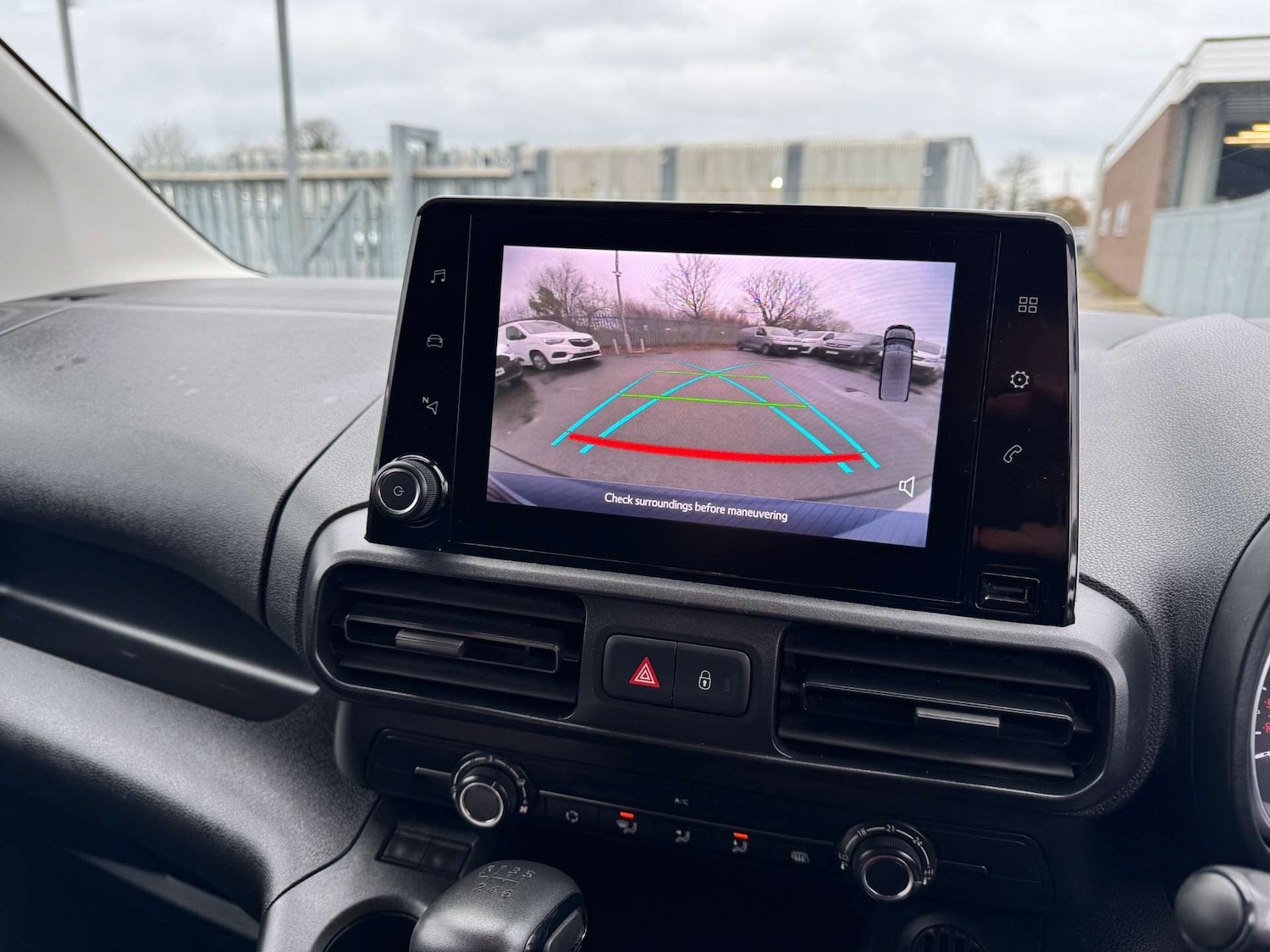 Used Toyota ProAce 2022 for sale - 76949880: Photo 17