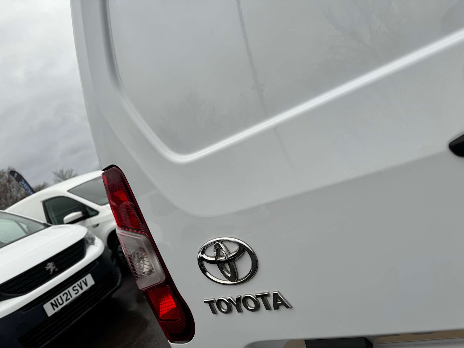 Used Toyota ProAce 2022 for sale - 76949880: Photo 18