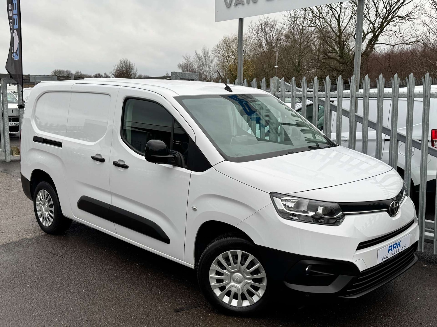 Used Toyota ProAce 2022 for sale - 76949880: Photo 20