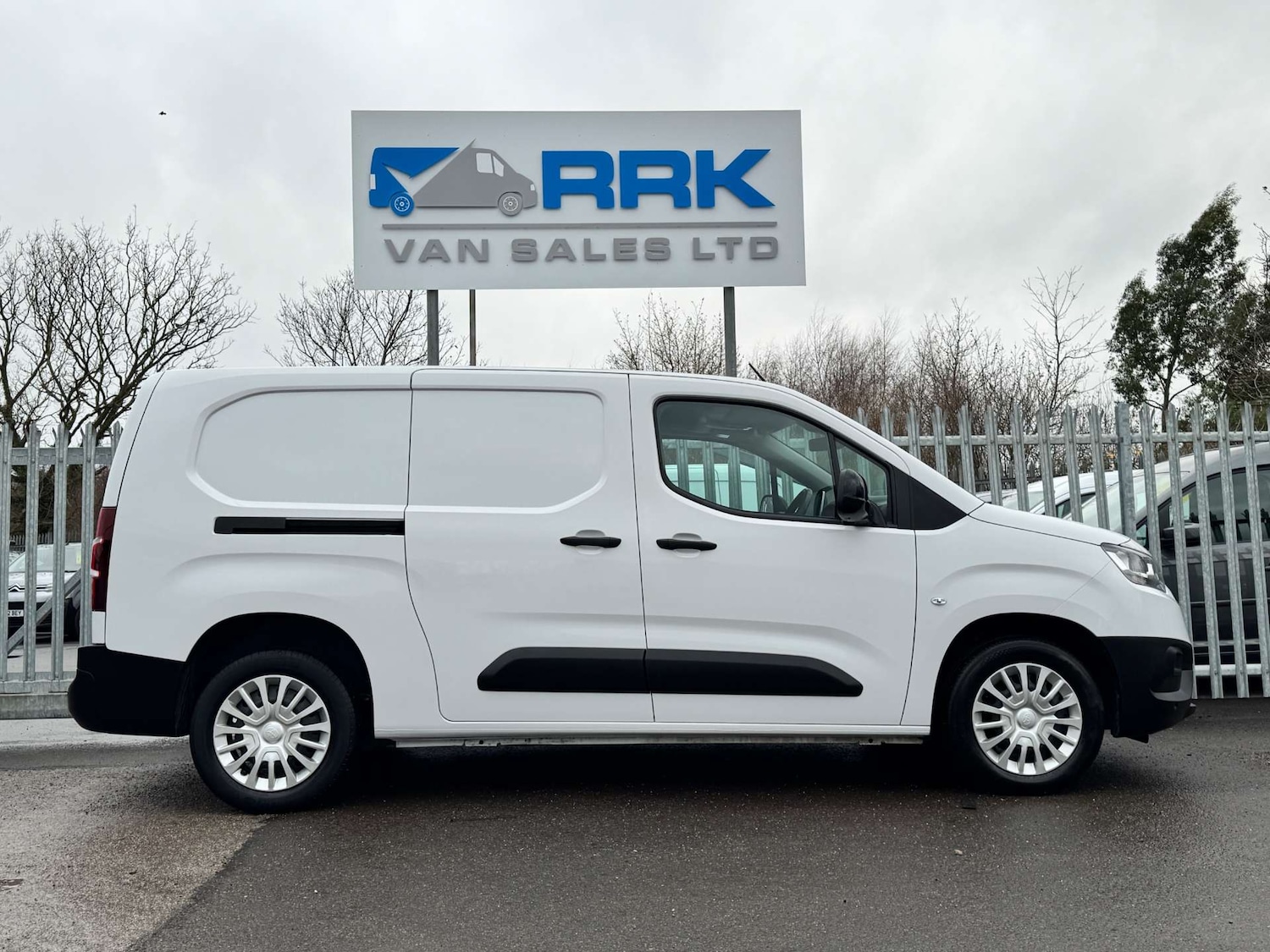 Used Toyota ProAce 2022 for sale - 76949880: Photo 26