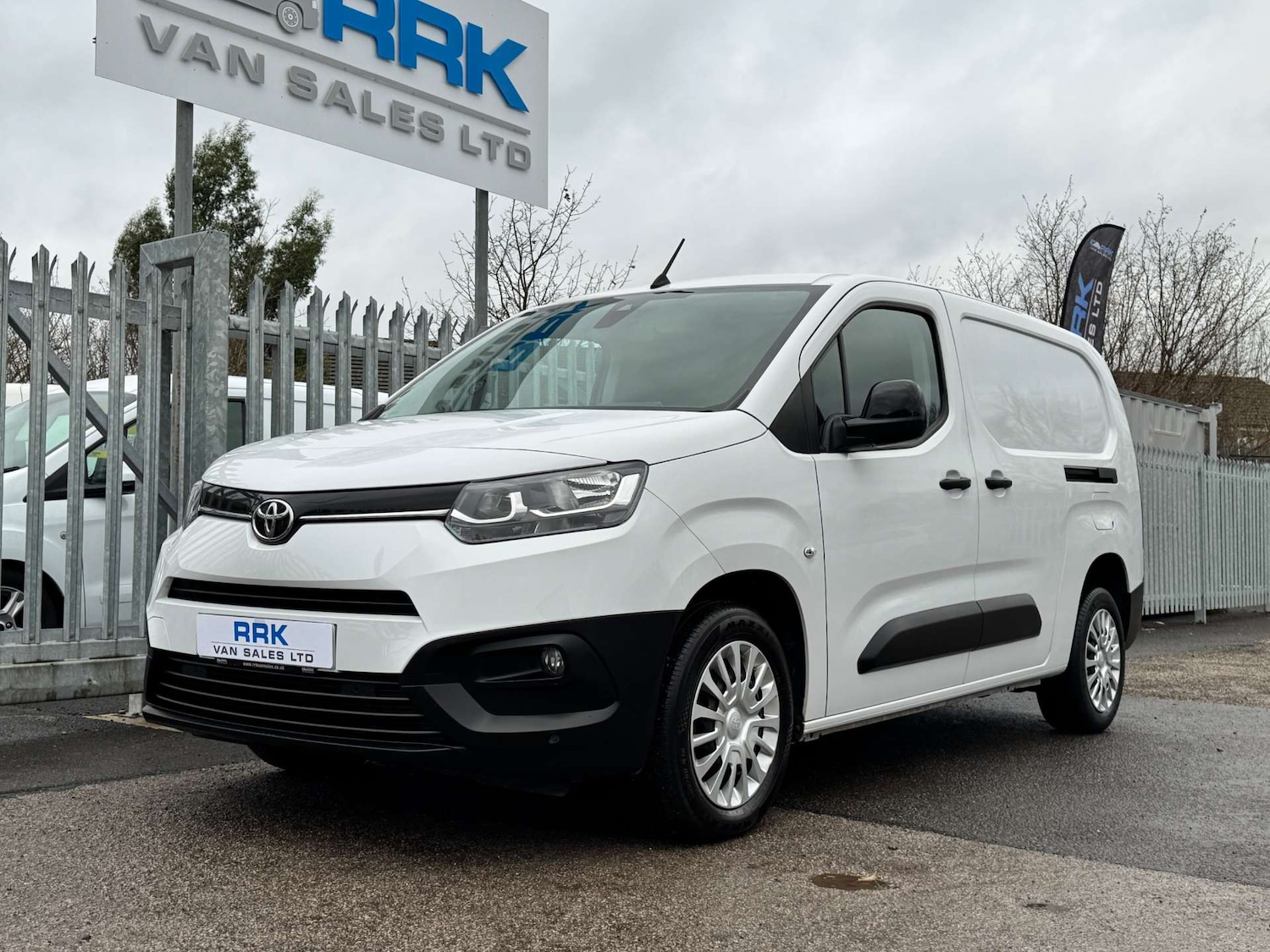 Used Toyota ProAce 2022 for sale - 76949880: Photo 29