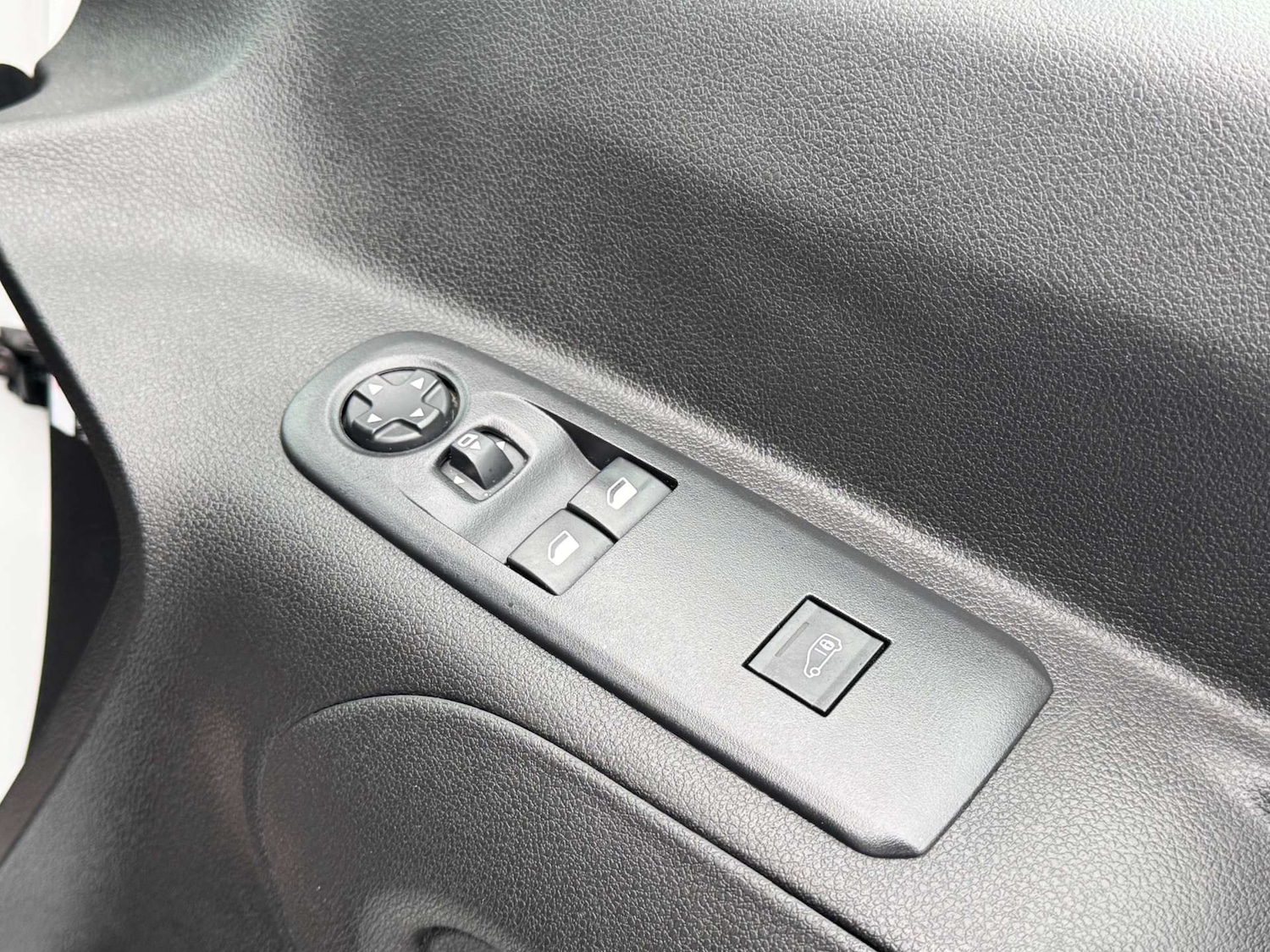 Used Toyota ProAce 2022 for sale - 76949880: Photo 8