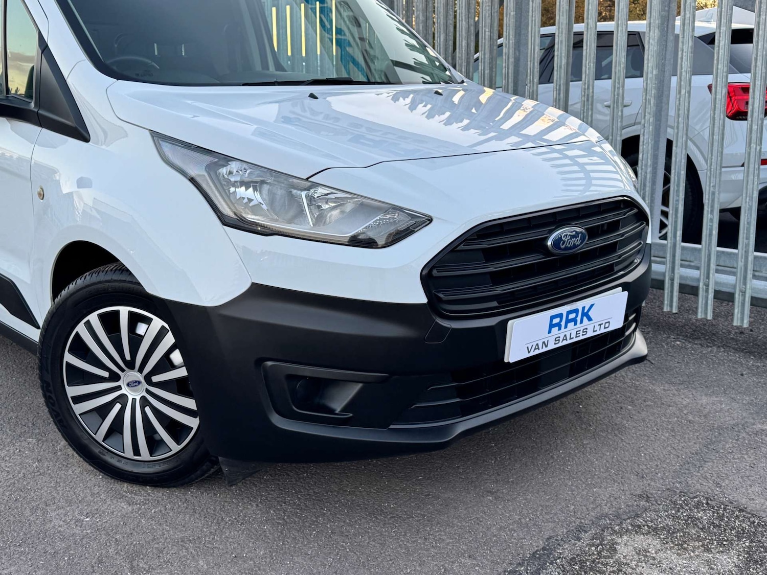 Used Ford Transit Connect 2020 for sale - 76642986: Photo 11