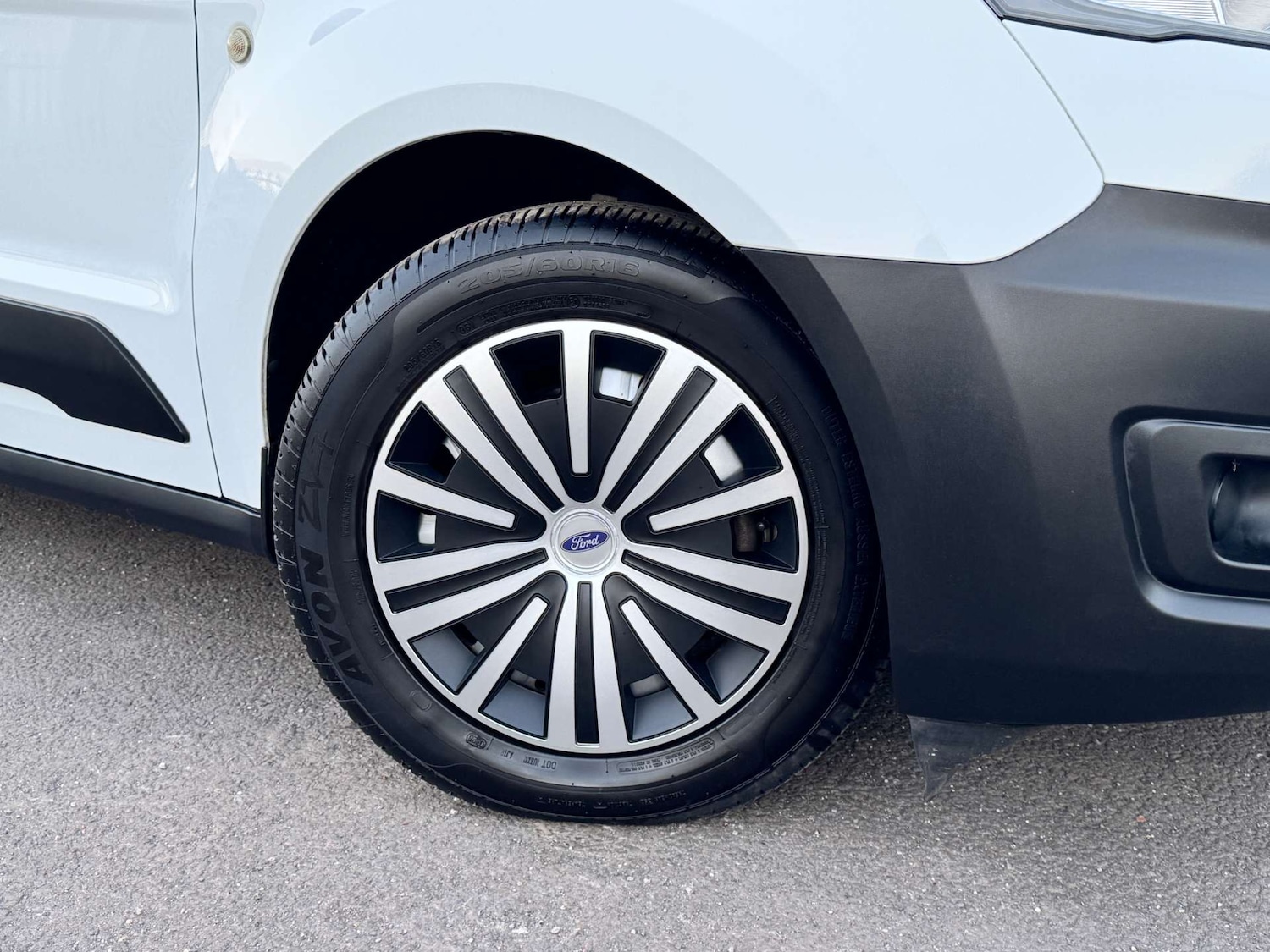 Used Ford Transit Connect 2020 for sale - 76642986: Photo 7