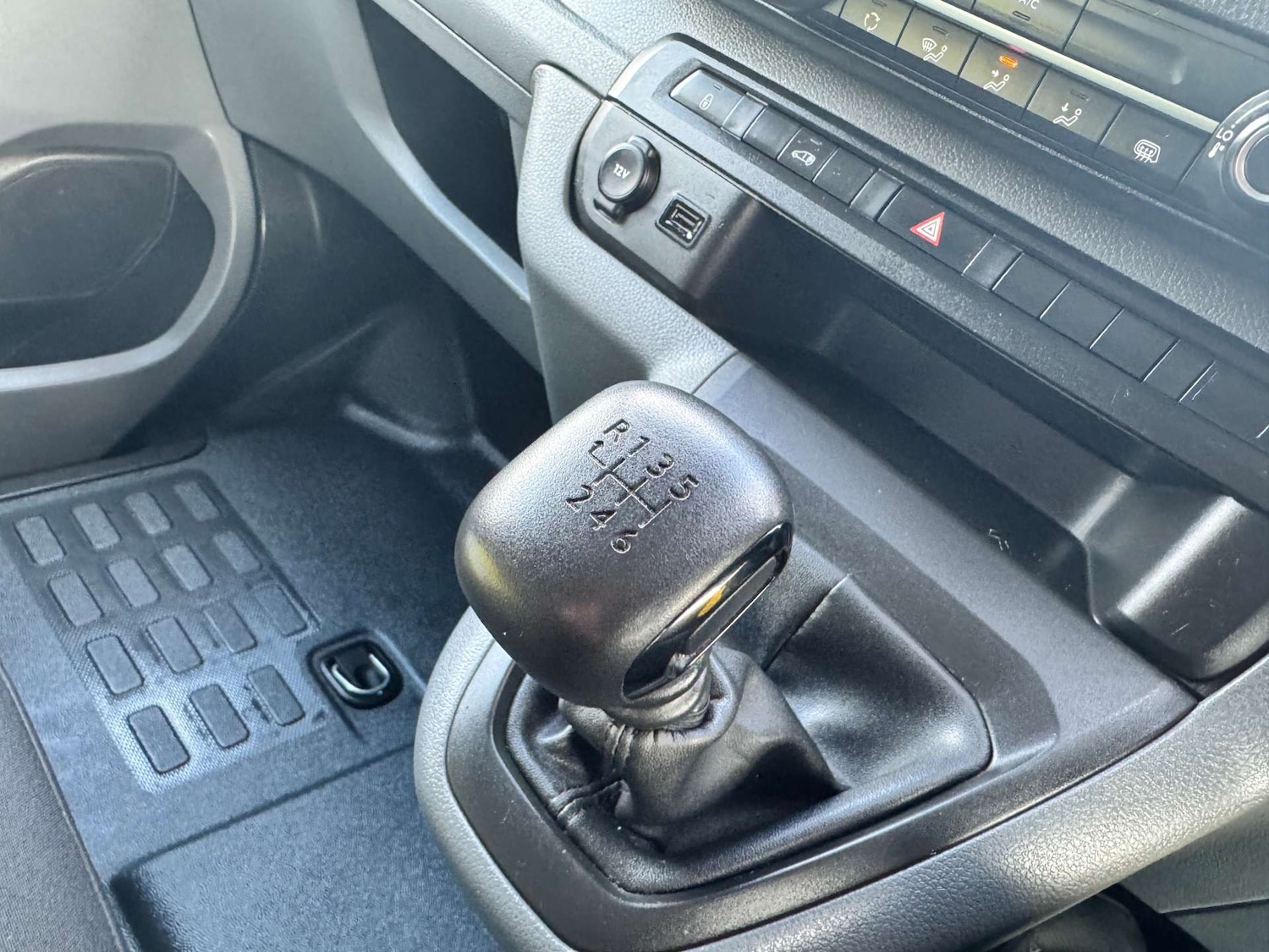 Used Peugeot Expert 2022 for sale - 77644047: Photo 19