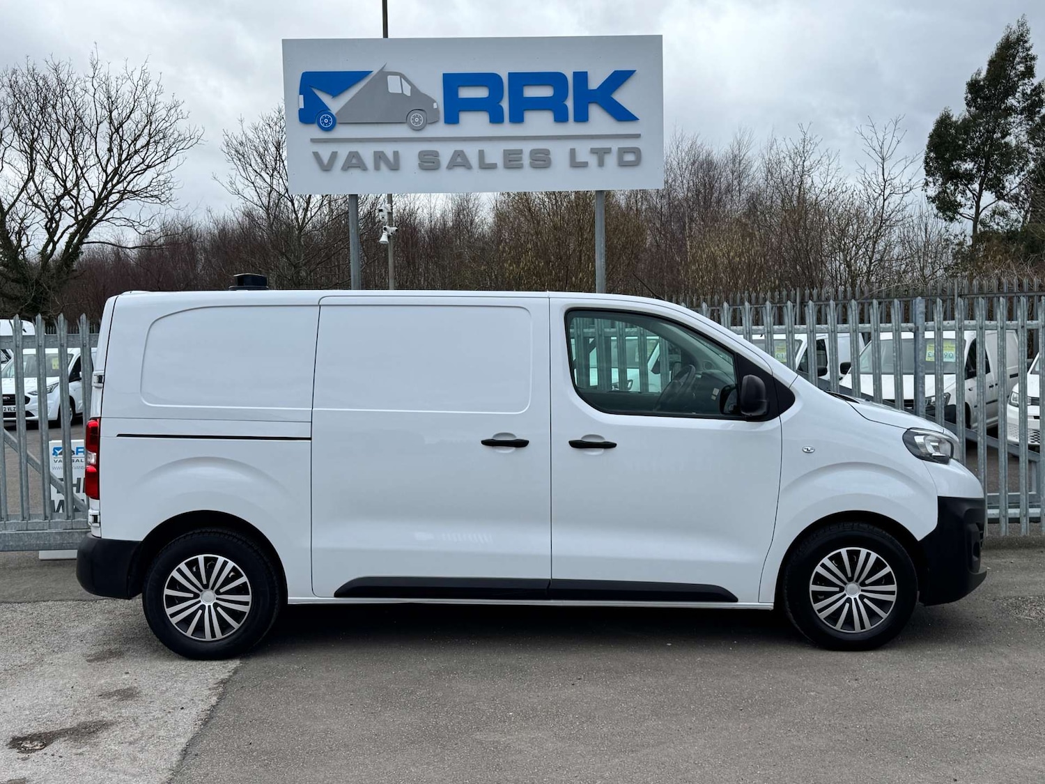 Used Peugeot Expert 2022 for sale - 77644047: Photo 37