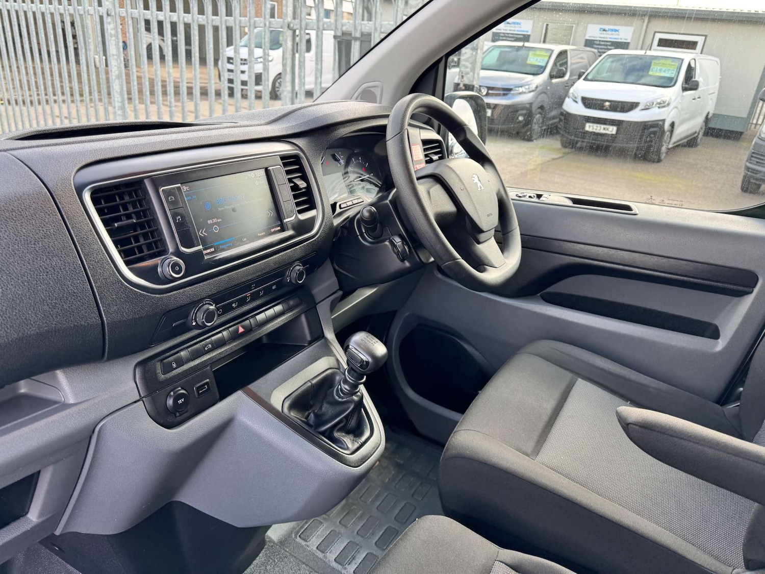 Used Peugeot Expert 2022 for sale - 77644047: Photo 39