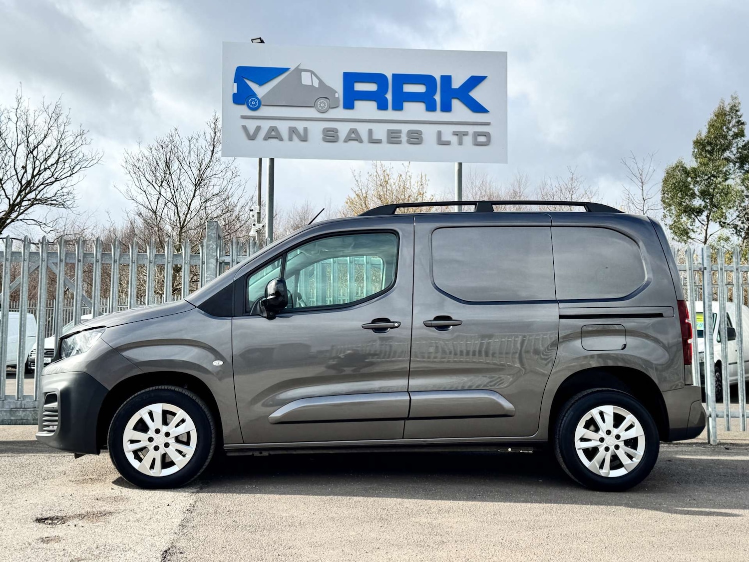 Used Peugeot Partner 2021 for sale - 77644026: Photo 3