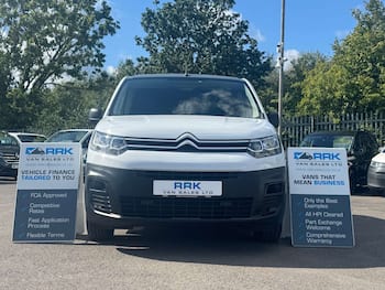 Used Citroen Berlingo 2023 for sale - 79855200: Photo