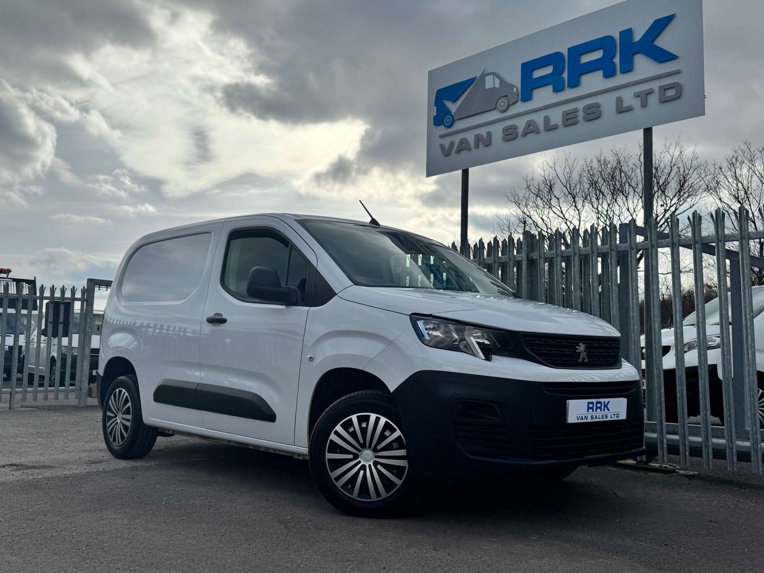 Used Peugeot Partner 2023 for sale - 77669291: Photo 1