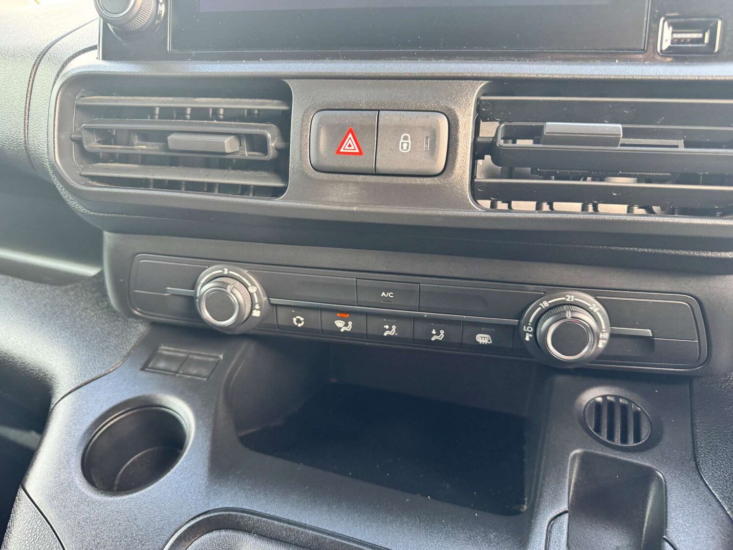 Used Peugeot Partner 2023 for sale - 77669291: Photo 18