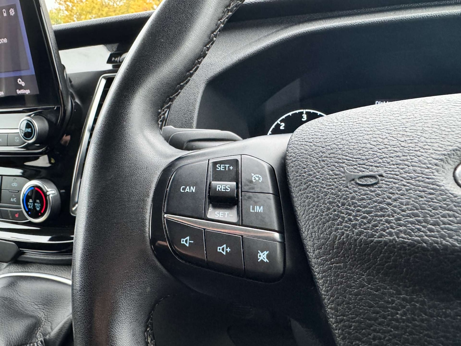 Used Ford Transit Custom 2022 for sale - 76469526: Photo 24