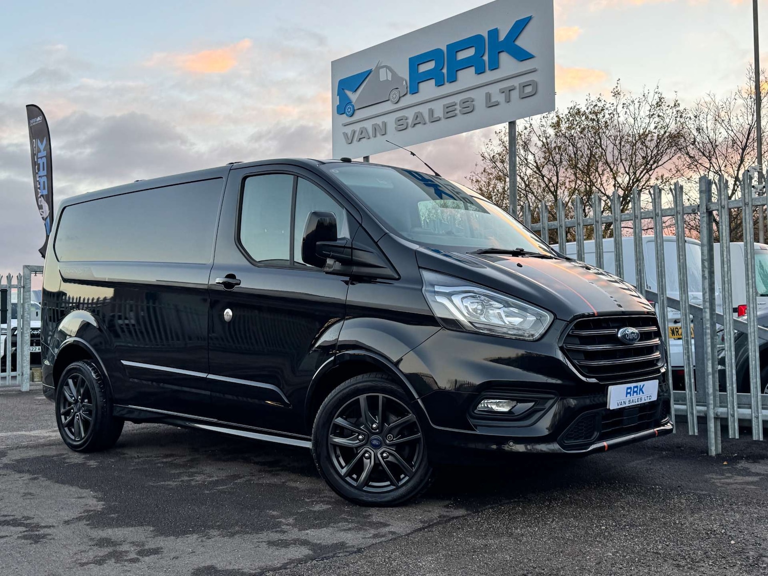 Used Ford Transit Custom 2019 for sale - 76705703: Photo 1