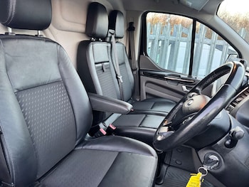 Used Ford Transit Custom 2019 for sale - 76705703: Photo