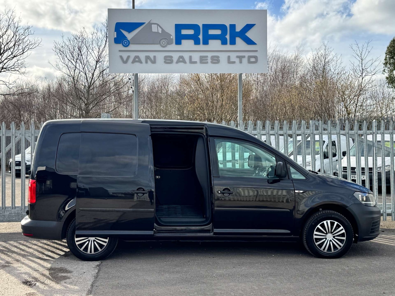 Used Volkswagen Caddy Maxi 2016 for sale - 77656604: Photo 16