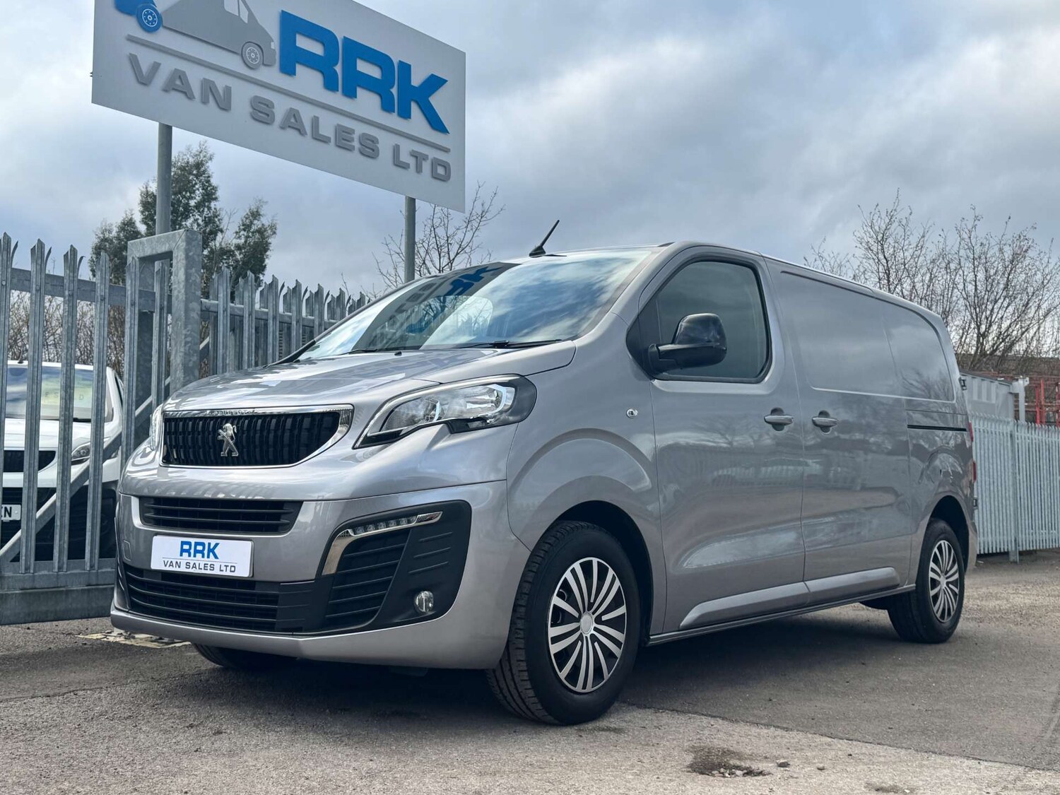 Used Peugeot Expert 2022 for sale - 77669329: Photo 33