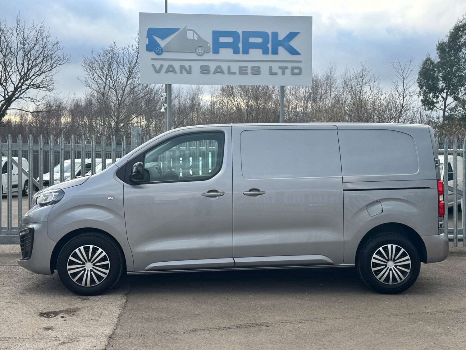 Used Peugeot Expert 2022 for sale - 77669329: Photo 38