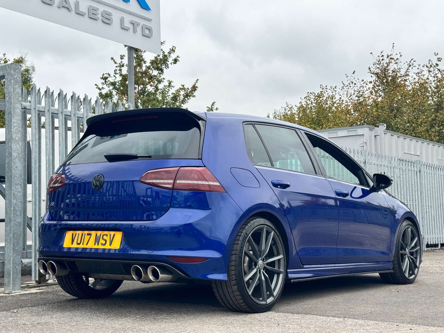 Used Volkswagen Golf 2017 for sale - 76280353: Photo 15