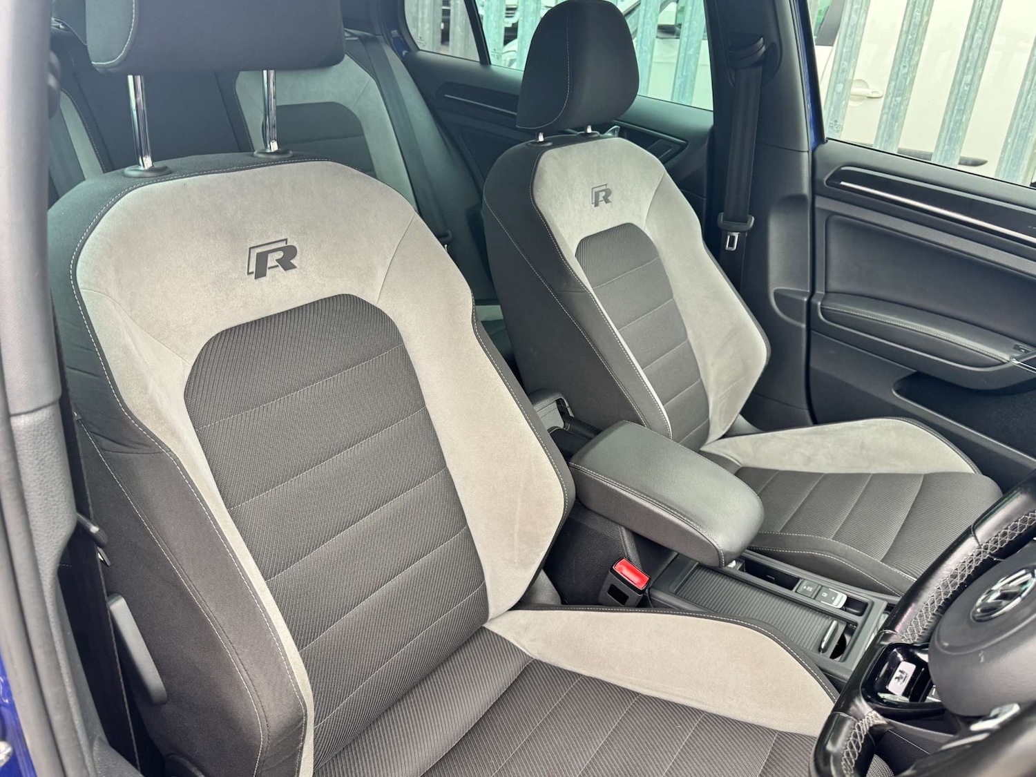 Used Volkswagen Golf 2017 for sale - 76280353: Photo 20