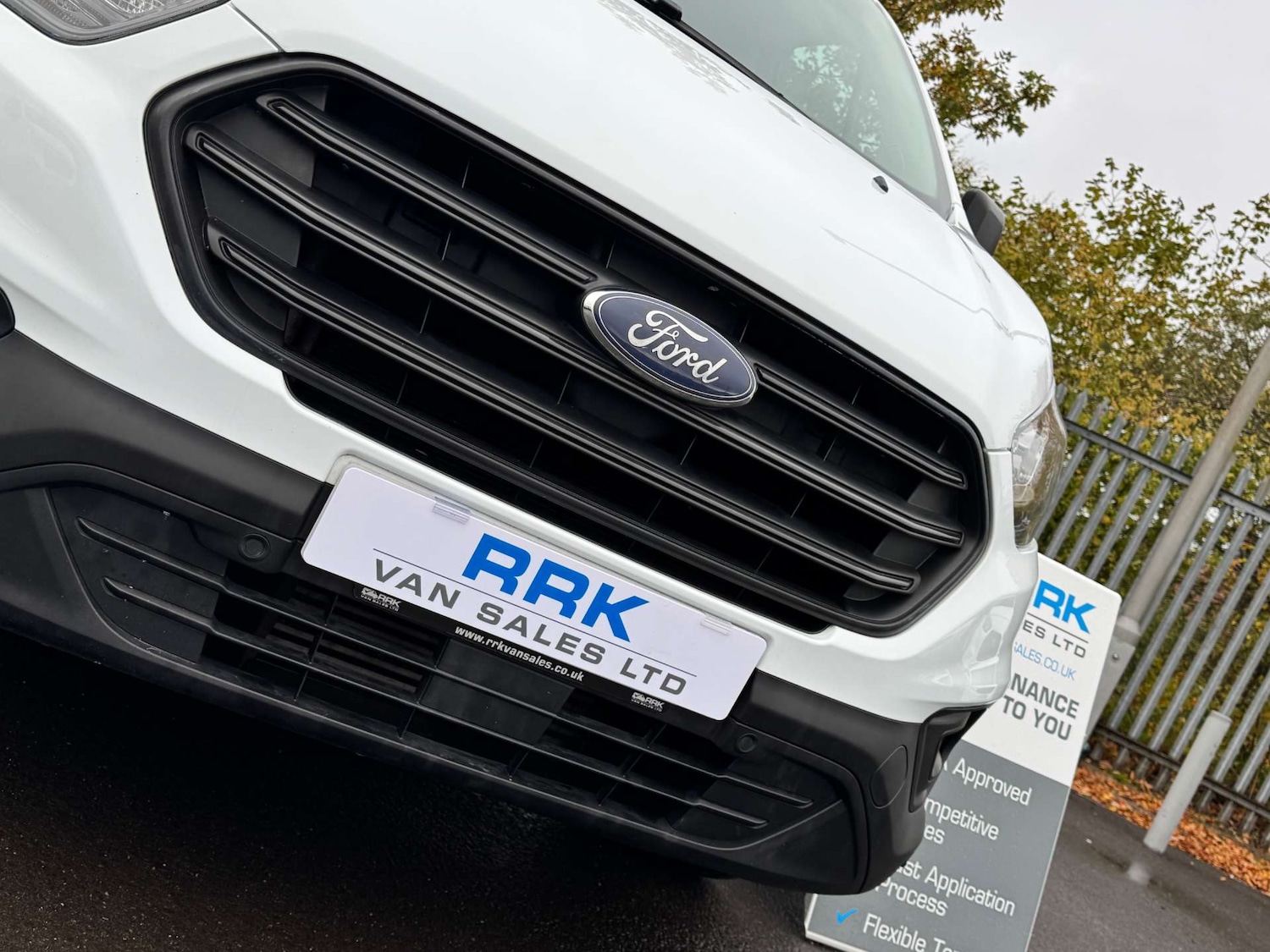 Used Ford Transit Custom 2020 for sale - 76274210: Photo 2