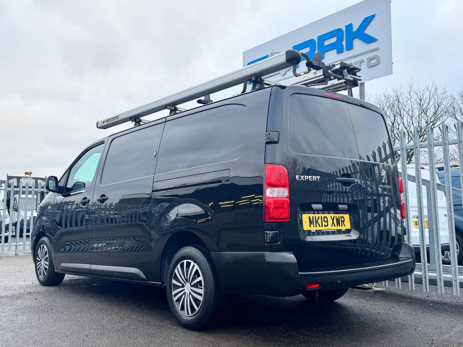 Used Peugeot Expert 2019 for sale - 77445647: Photo 31