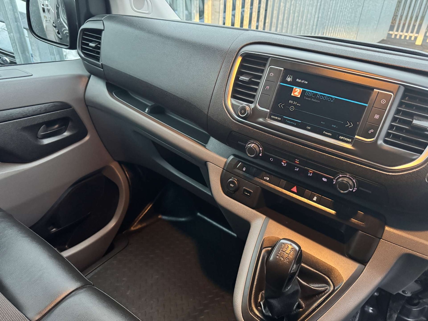 Used Peugeot Expert 2019 for sale - 77139231: Photo 12