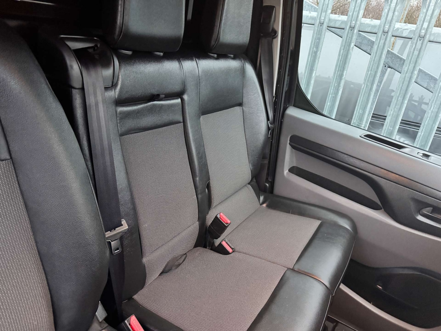 Used Peugeot Expert 2019 for sale - 77139231: Photo 16