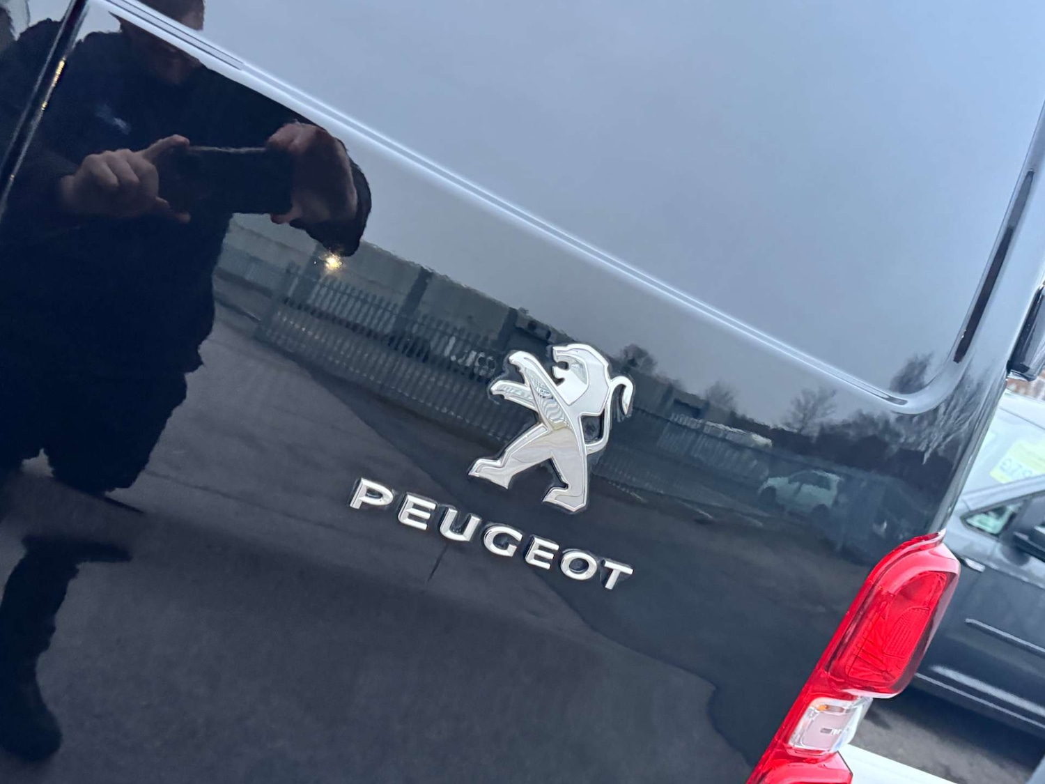 Used Peugeot Expert 2019 for sale - 77139231: Photo 36