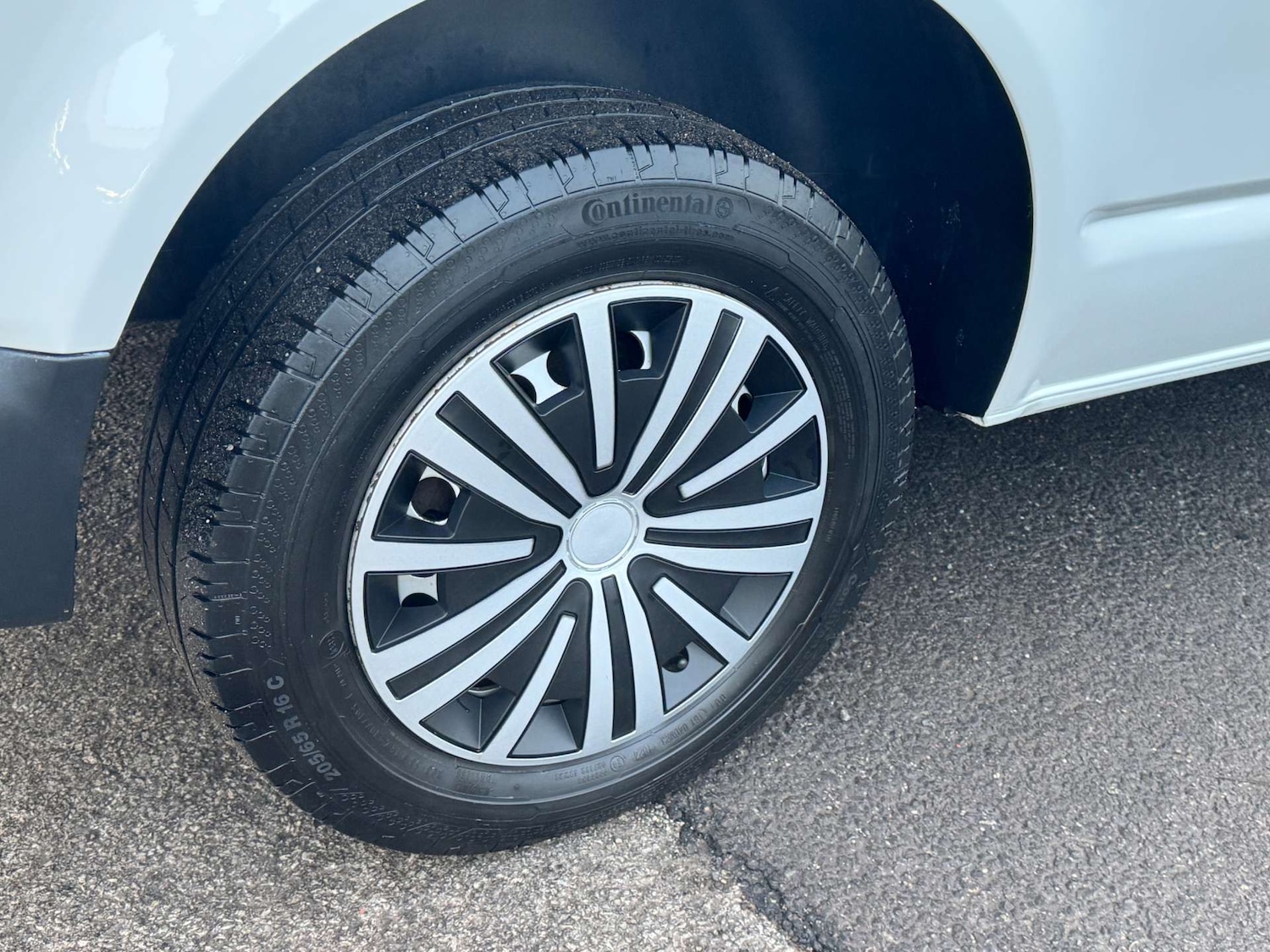 Used Volkswagen Transporter 2018 for sale - 77201554: Photo 21