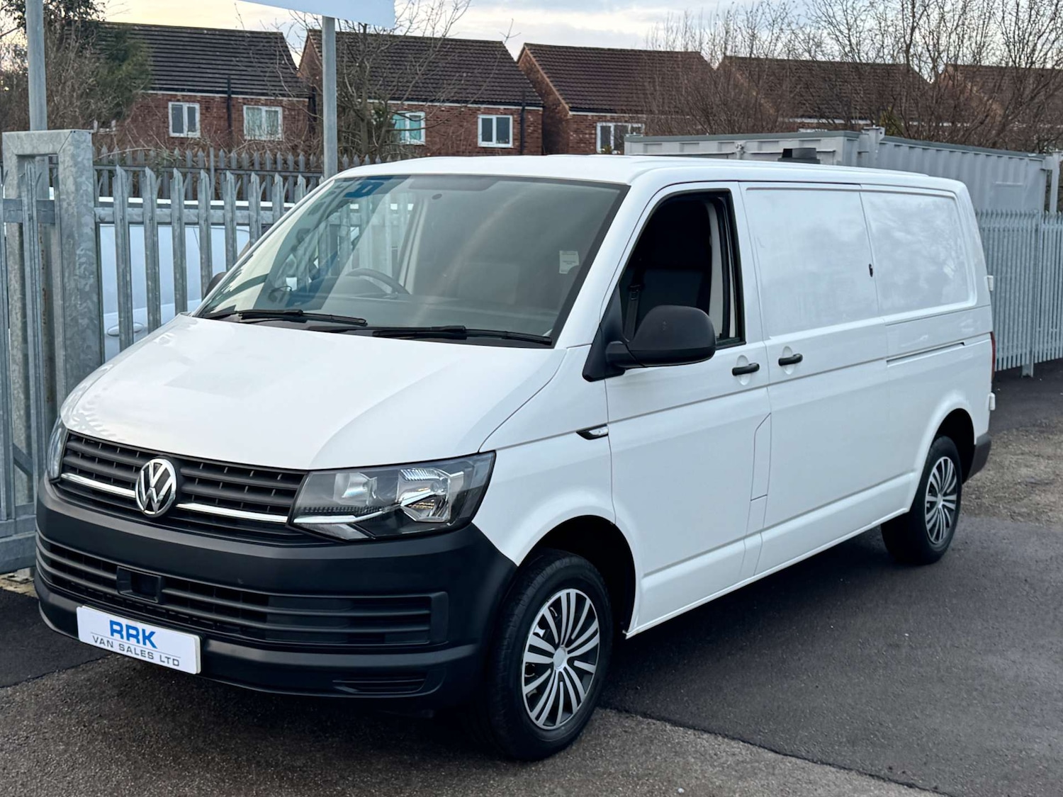 Used Volkswagen Transporter 2018 for sale - 77201554: Photo 23