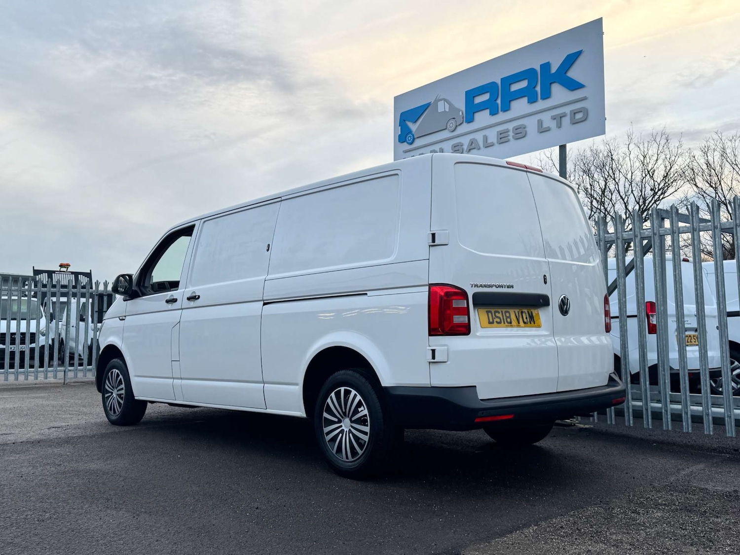 Used Volkswagen Transporter 2018 for sale - 77201554: Photo 27