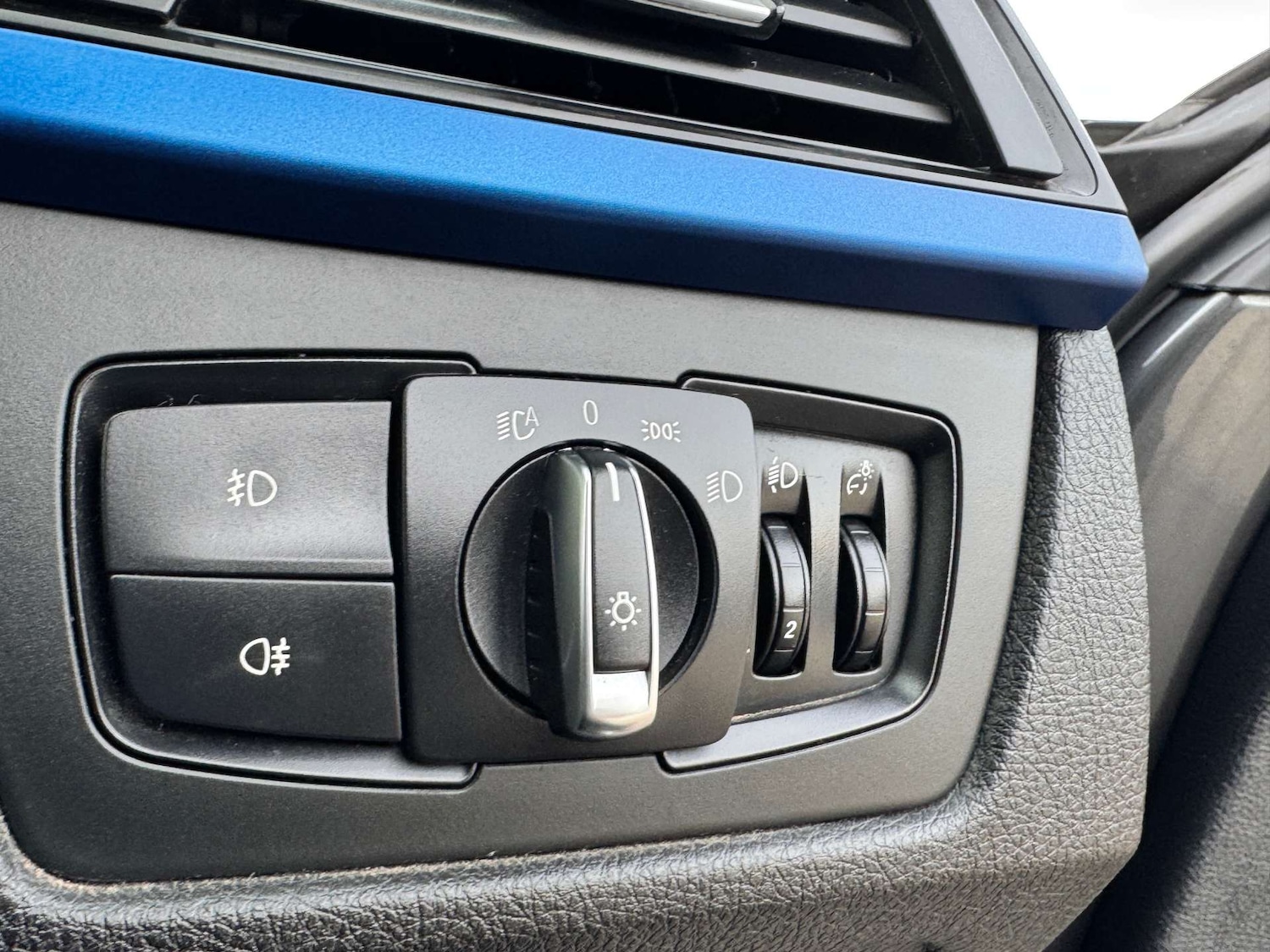 Used BMW 3 Series 2014 for sale - 77583907: Photo 12