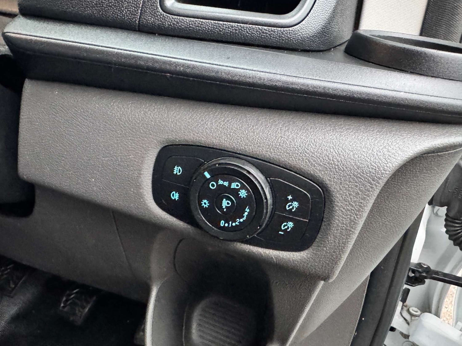 Used Ford Transit Custom 2019 for sale - 76767886: Photo 19