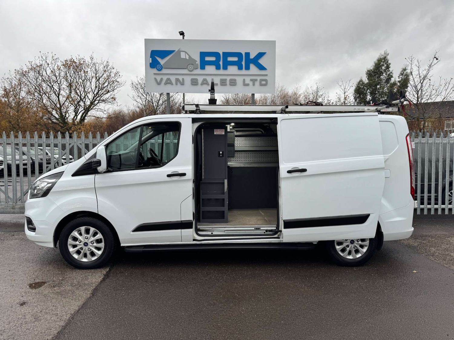 Used Ford Transit Custom 2019 for sale - 76767886: Photo 2