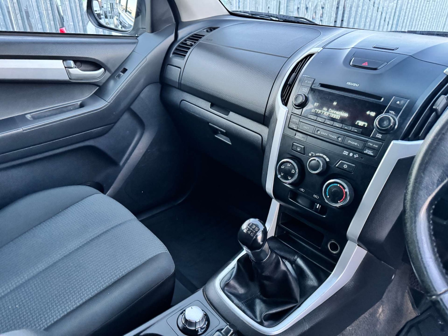 Used Isuzu D-Max 2017 for sale - 77112881: Photo 12