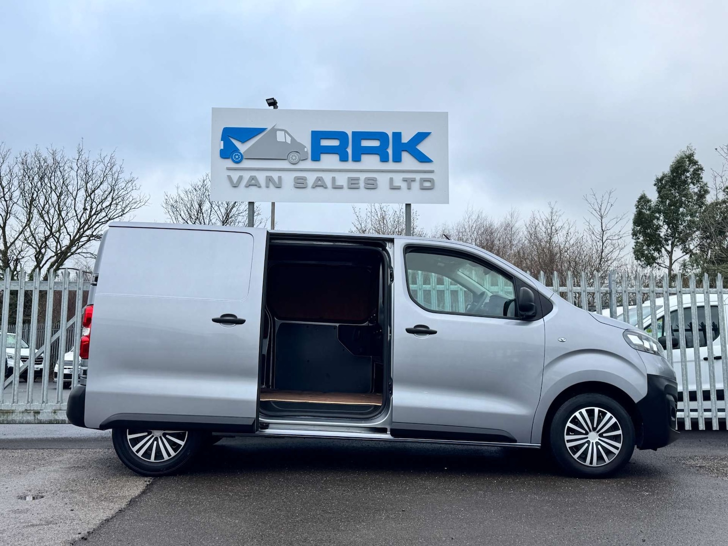 Used Vauxhall Vivaro 2022 for sale - 77299403: Photo 25