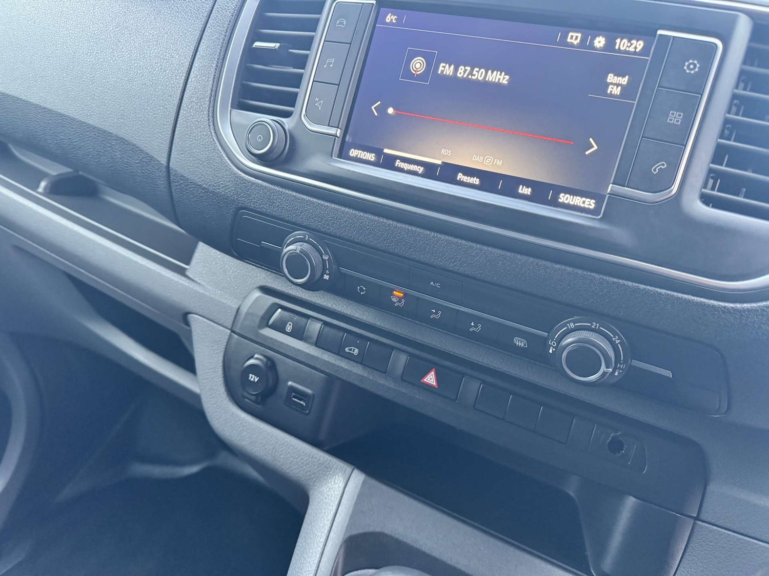 Used Vauxhall Vivaro 2022 for sale - 77299403: Photo 9