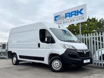 Vauxhall - Movano