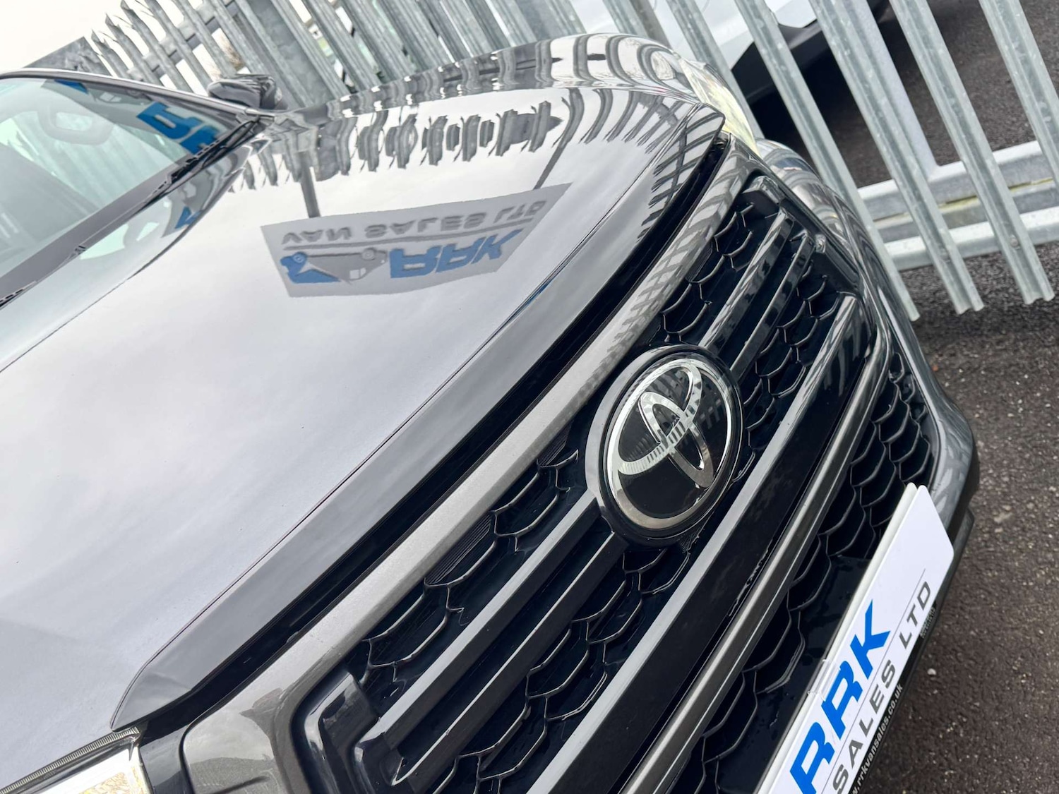 Used Toyota Hilux 2019 for sale - 77299351: Photo 10