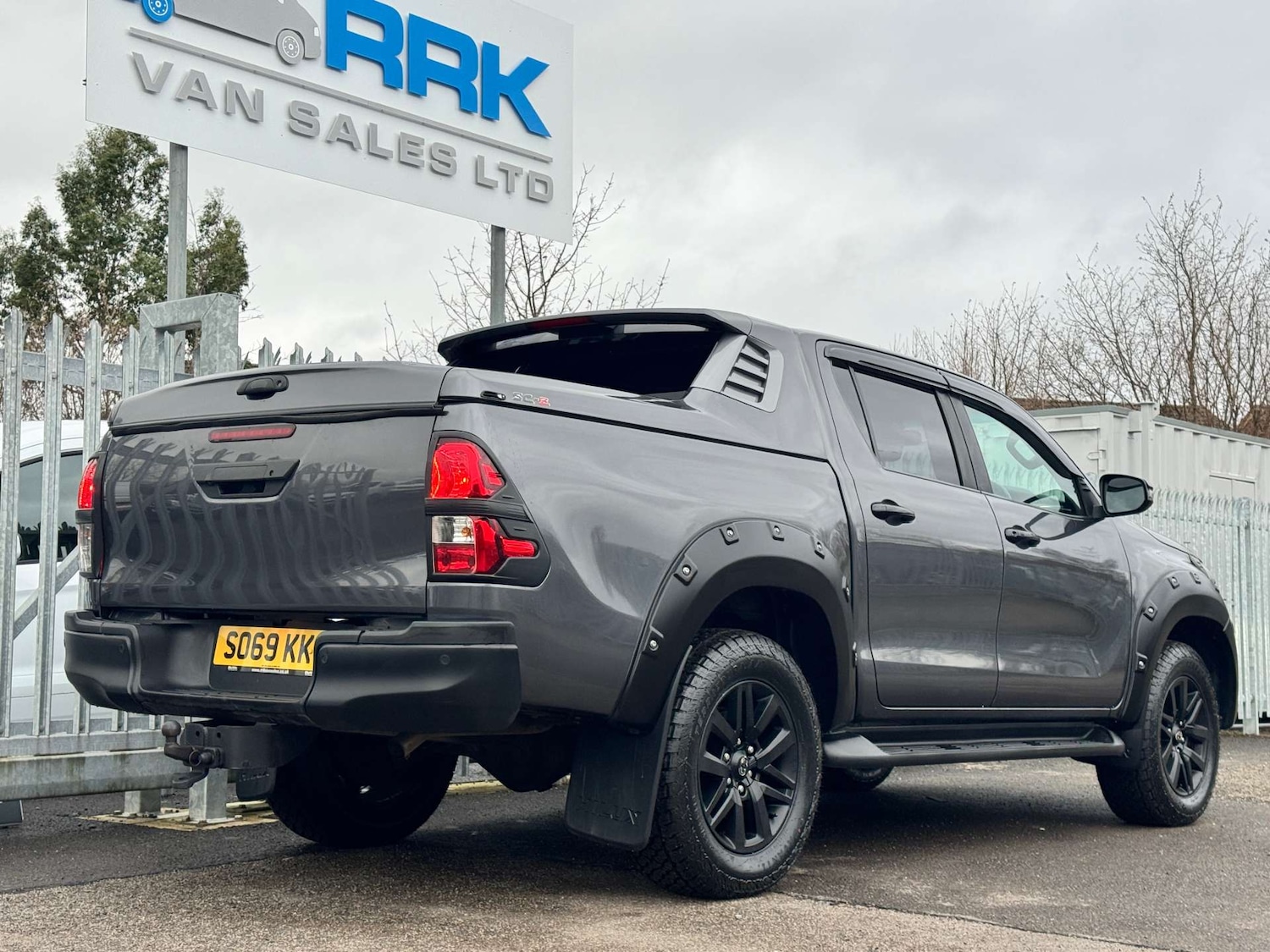 Used Toyota Hilux 2019 for sale - 77299351: Photo 16