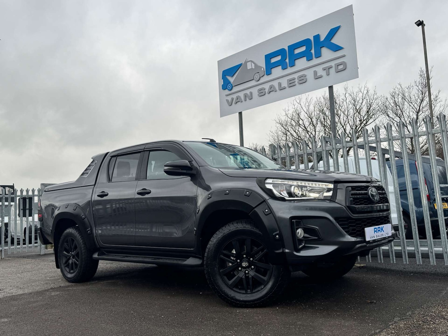 Used Toyota Hilux 2019 for sale - 77299351: Photo 17