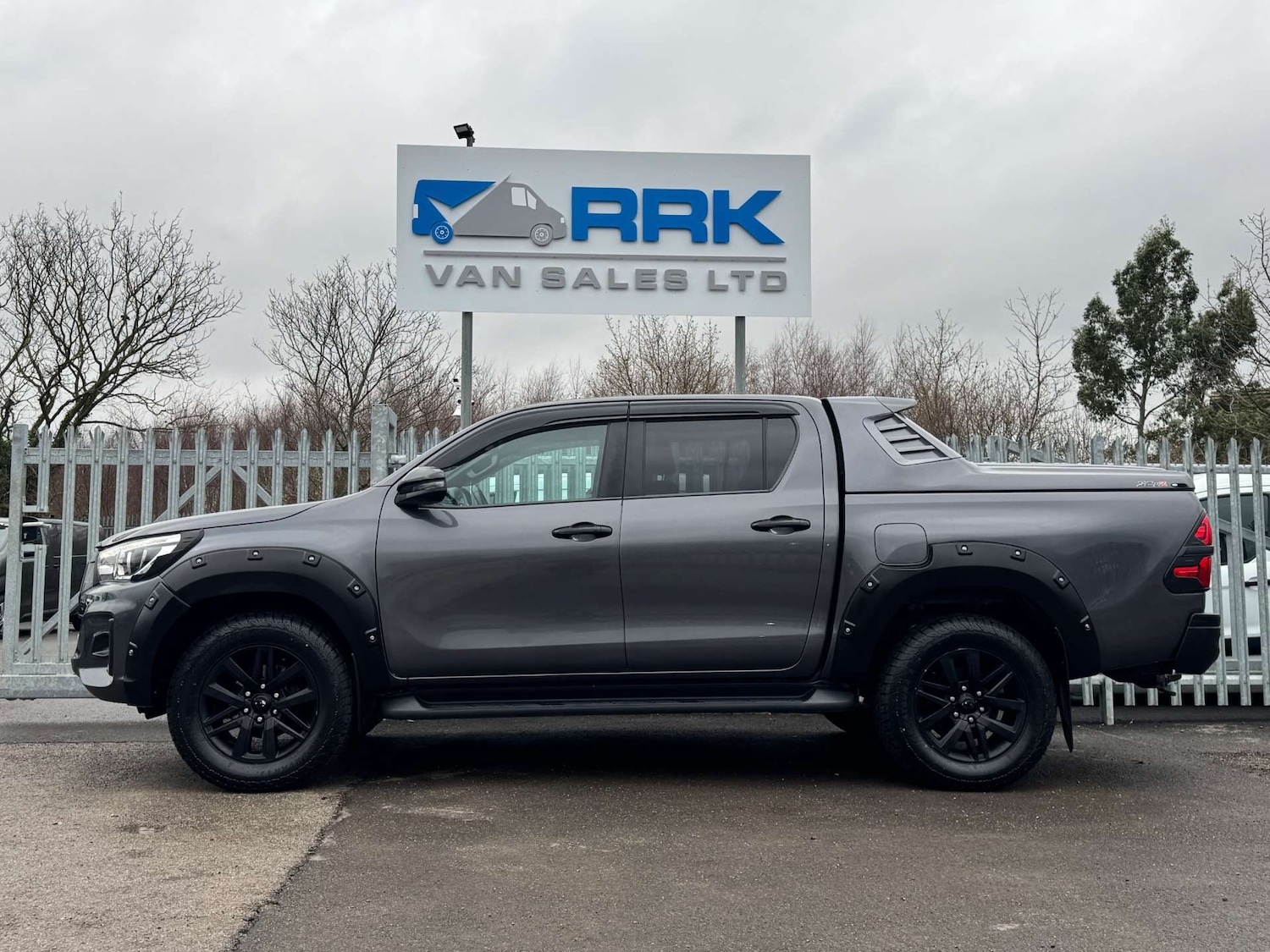 Used Toyota Hilux 2019 for sale - 77299351: Photo 22