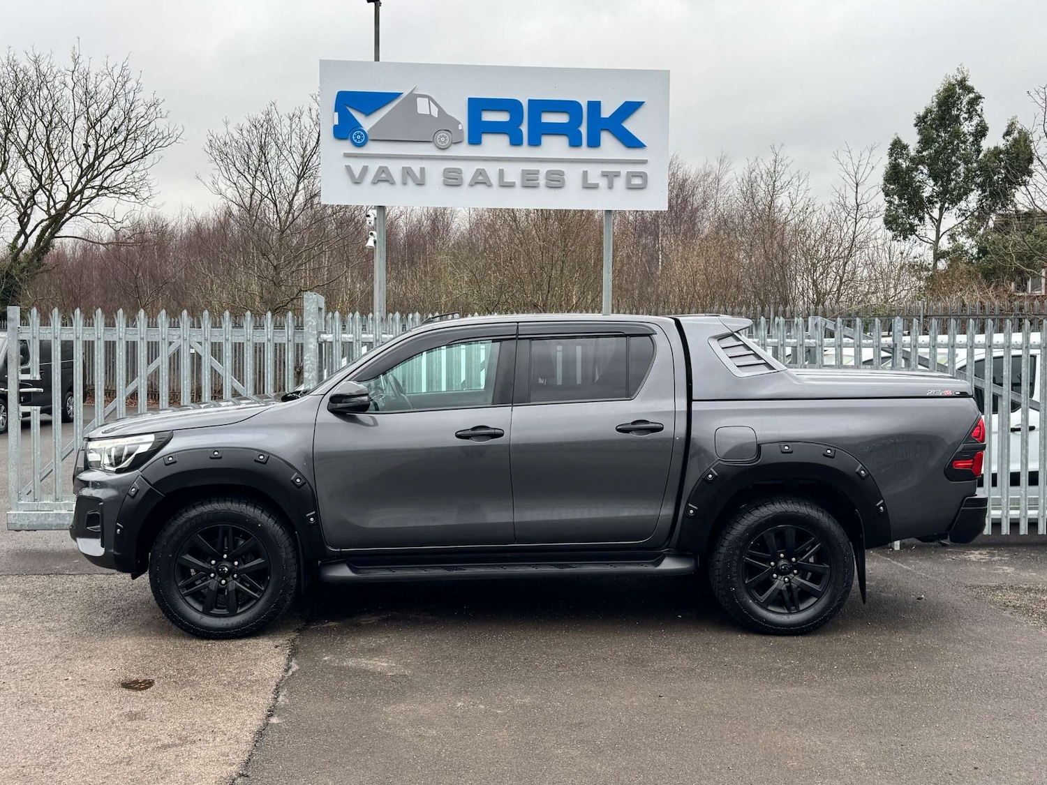 Used Toyota Hilux 2019 for sale - 77299351: Photo 3