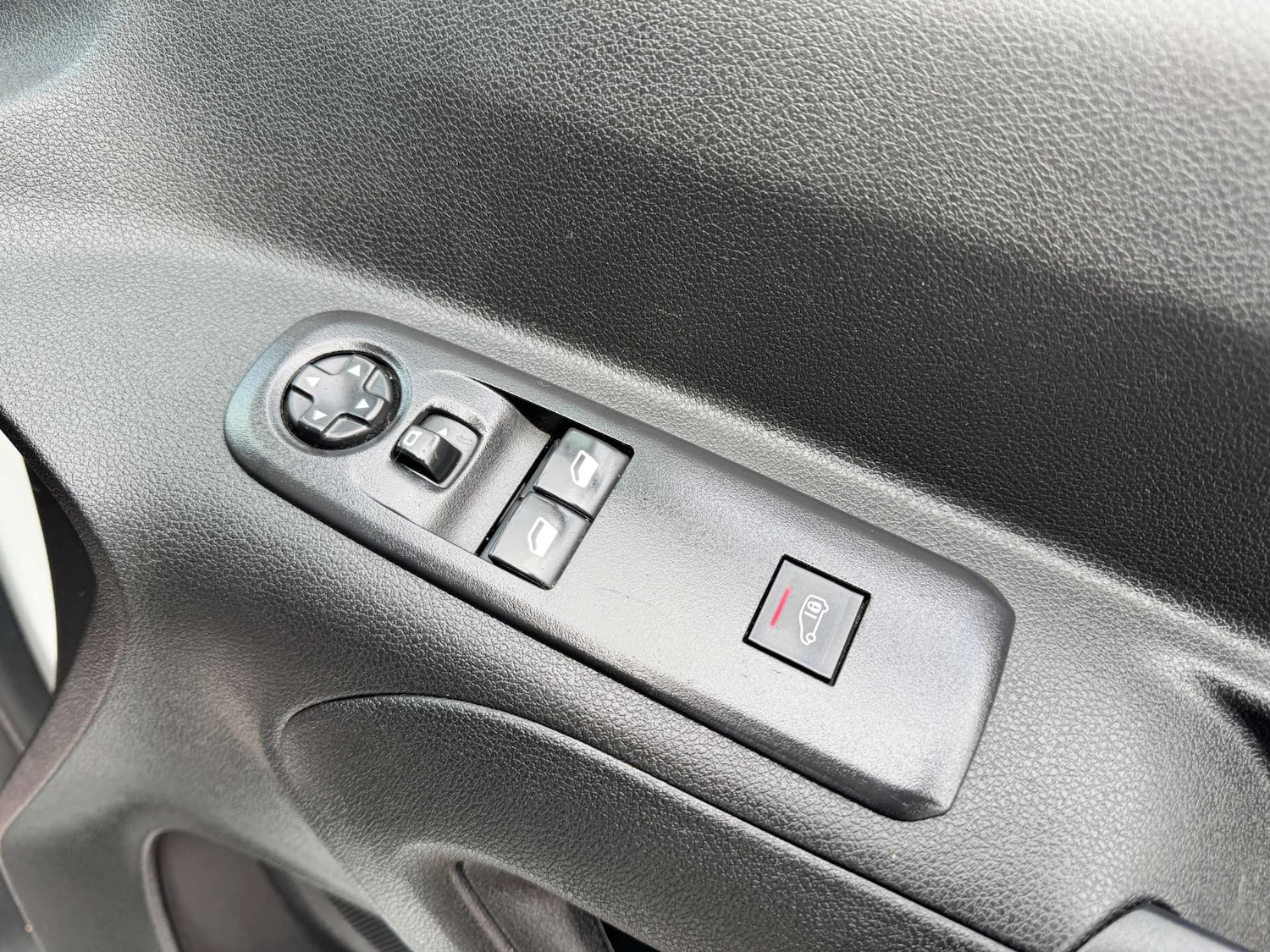 Used Vauxhall Combo 2020 for sale - 76402678: Photo 17