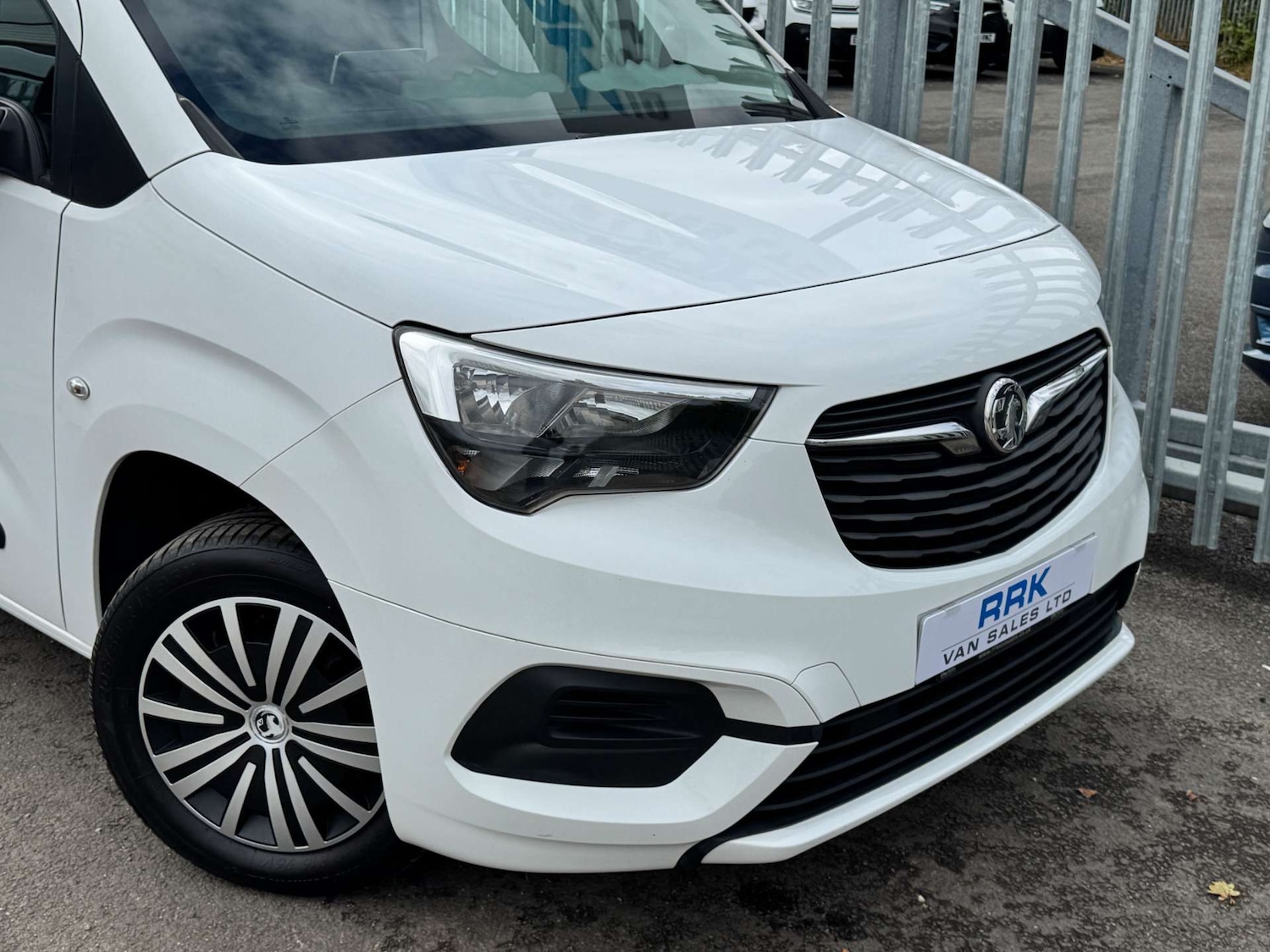 Used Vauxhall Combo 2020 for sale - 76402678: Photo 8