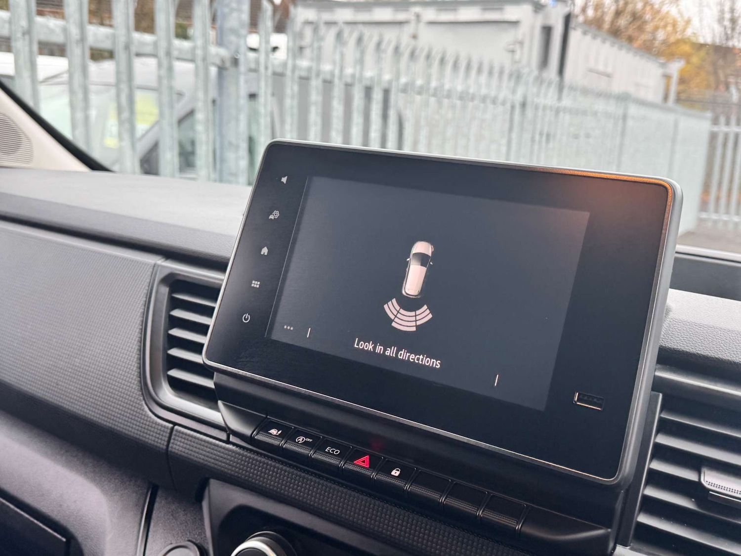 Used Renault Trafic 2023 for sale - 76829902: Photo 17